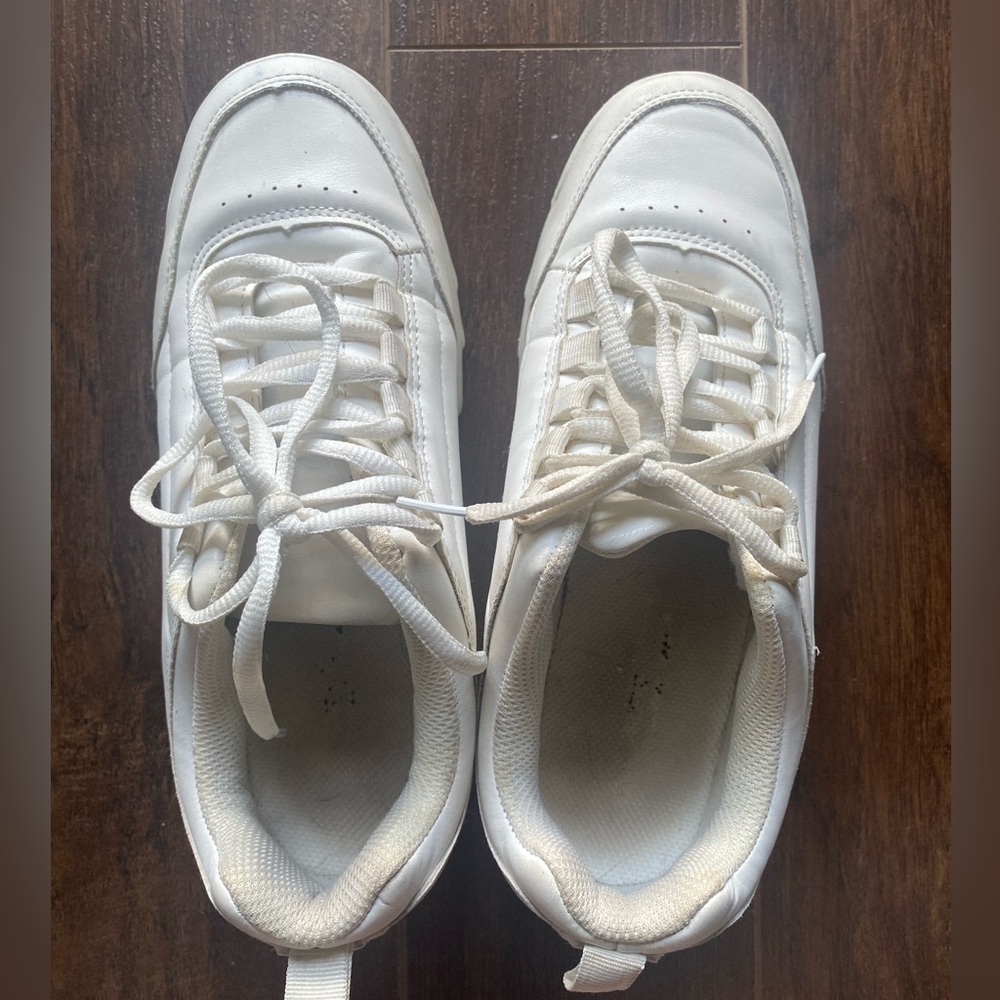 Ardene White Faux Leather Laced Sneakers Size 8 - Picture 11 of 12